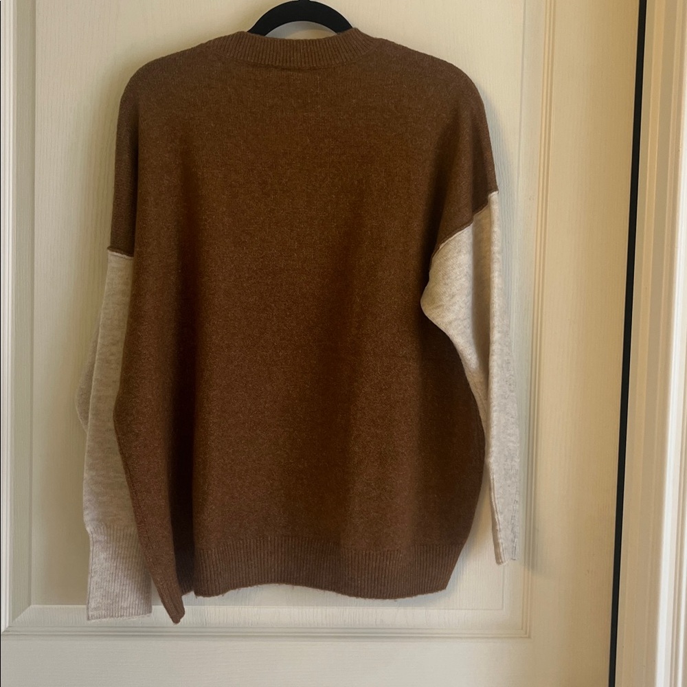 Vince Camuto Brown and Cream Crewneck Sweater - Picture 5 of 7